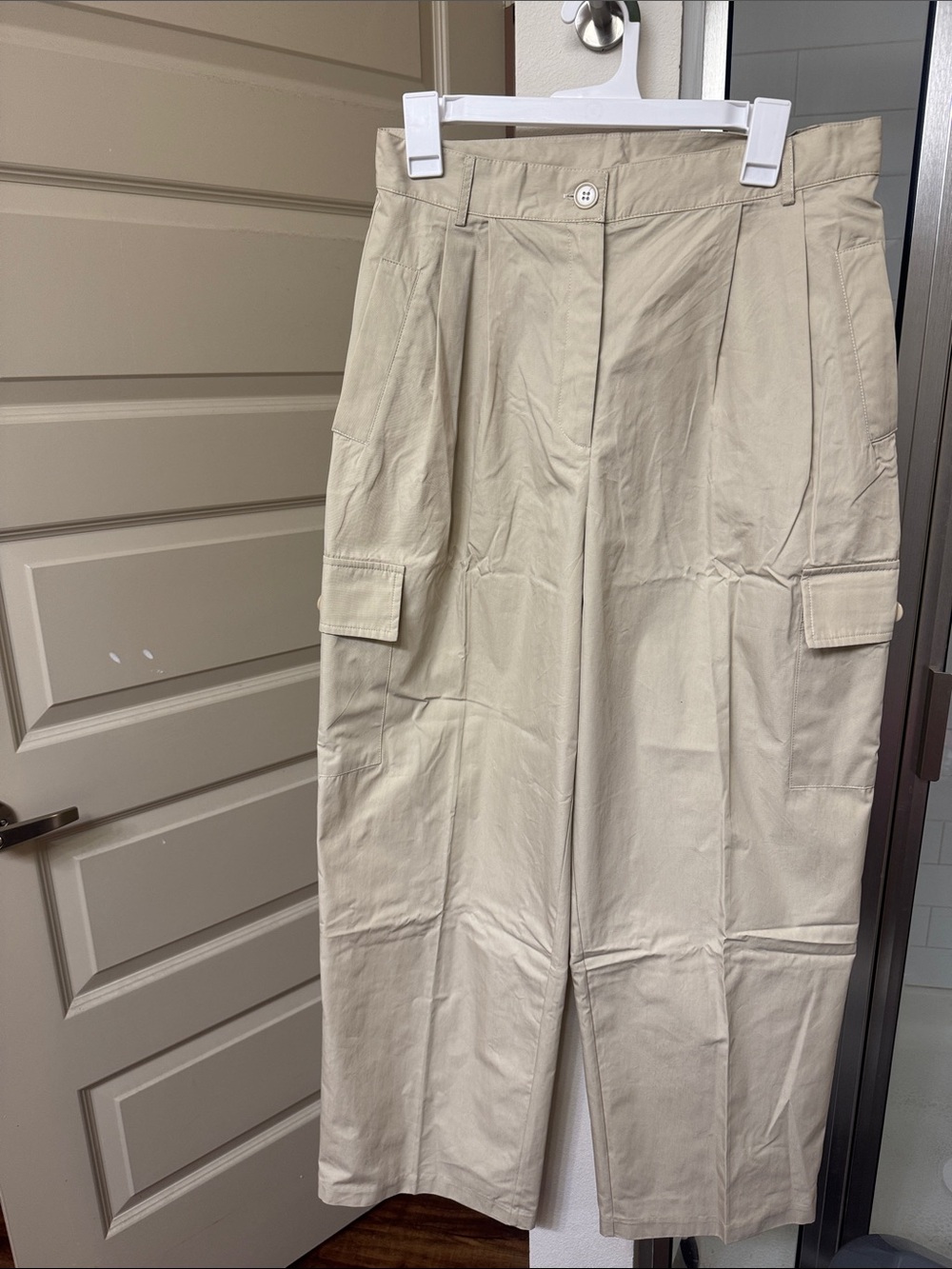 TALULAH Cream Wide-Leg Cargo Pants